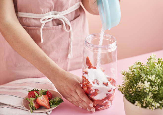 Tupperware Vand med jordbær  og mynte 