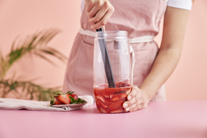 Tupperware Vand med jordbær  og mynte 