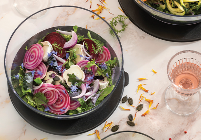 Tupperware Salat med bolsjebeder og rødbeder Salat med bolsjebeder og rødbede